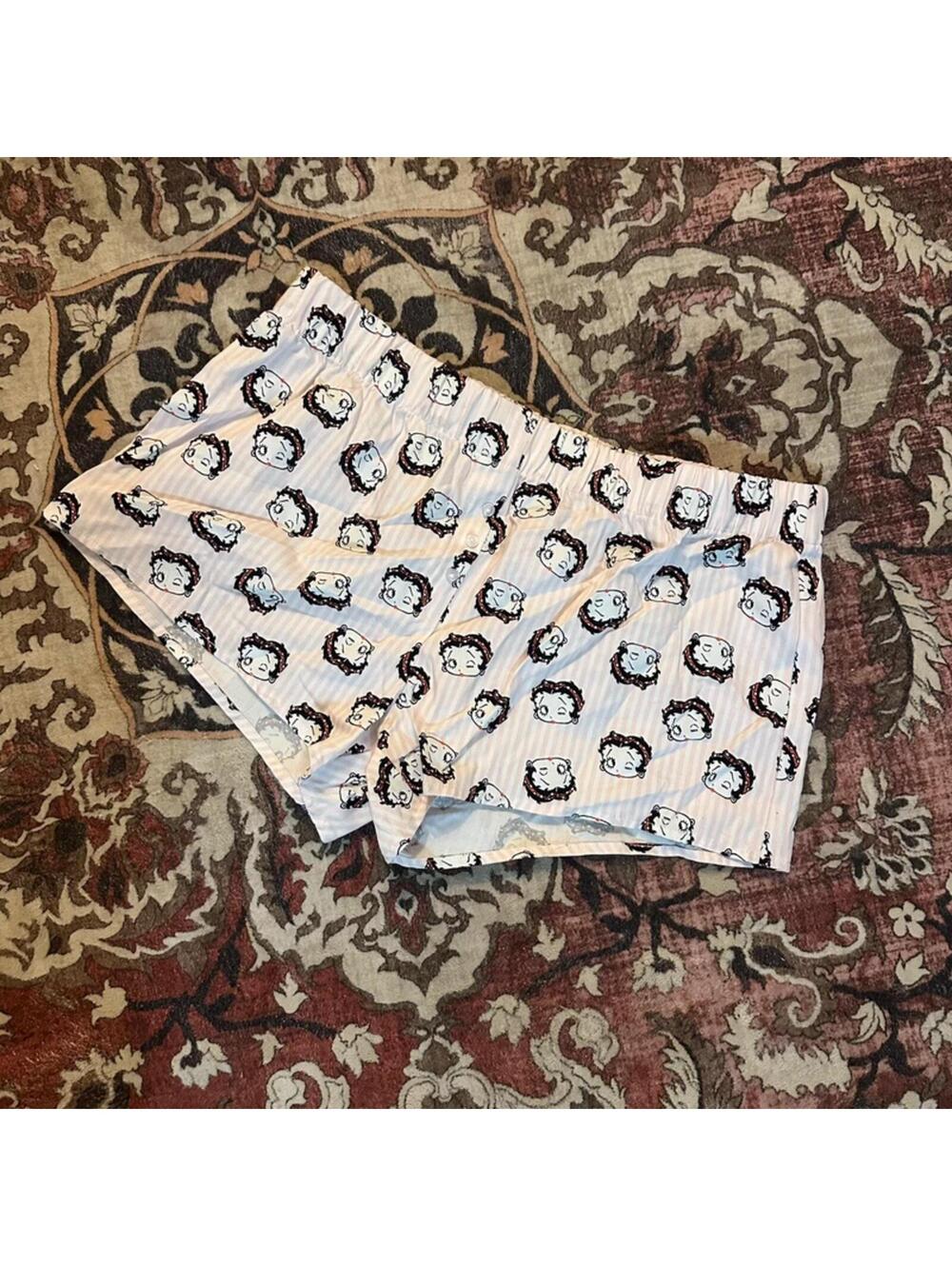Y2K Betty Boop Shorts Size L